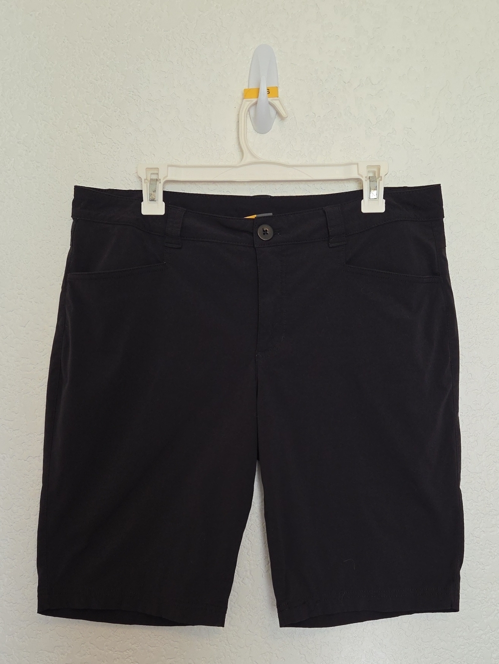 Eddie Bauer Lightweight Black Shorts, Size 14